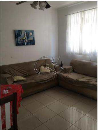 Apartamento à venda com 2 quartos, 75m² - Foto 2