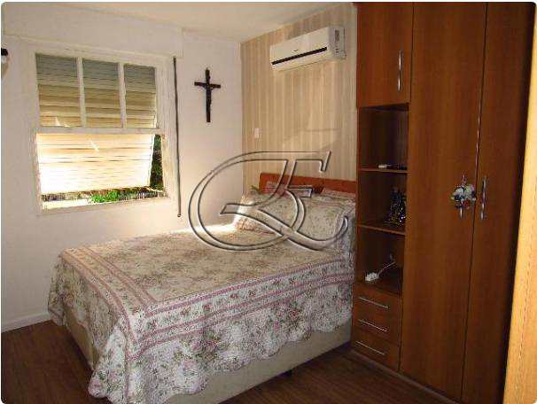 Apartamento à venda com 2 quartos, 80m² - Foto 9