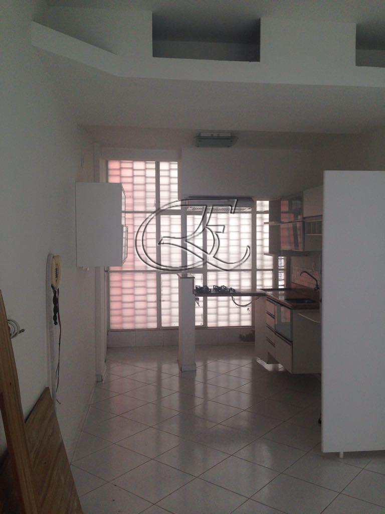 Apartamento à venda com 1 quarto, 45m² - Foto 2