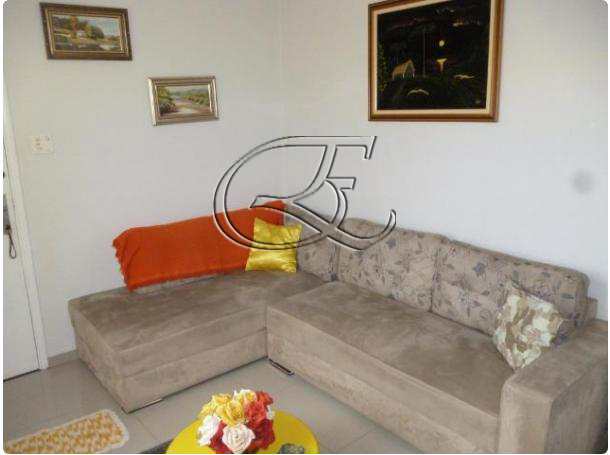 Apartamento à venda com 2 quartos, 78m² - Foto 2