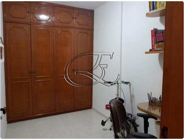 Apartamento à venda com 2 quartos, 81m² - Foto 14