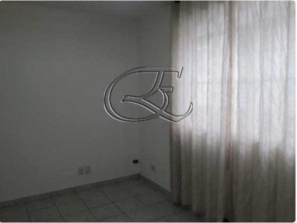 Apartamento à venda com 2 quartos, 66m² - Foto 2