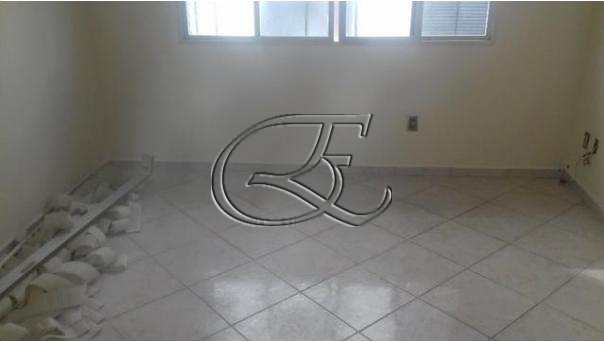 Apartamento à venda com 2 quartos, 90m² - Foto 2