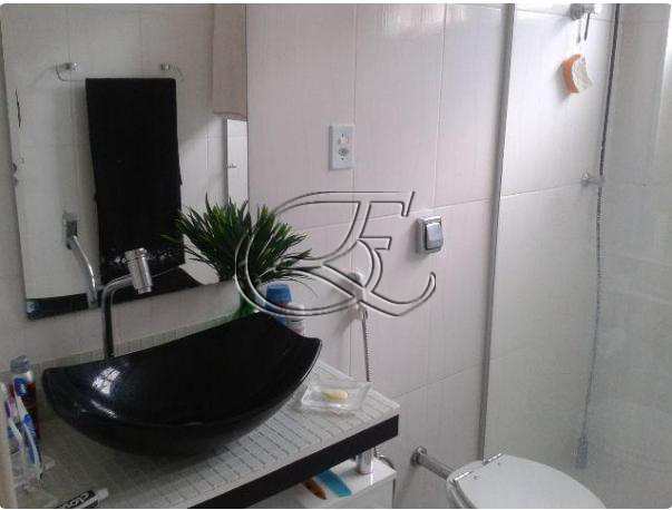 Apartamento à venda com 2 quartos, 85m² - Foto 6