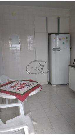 Apartamento à venda com 2 quartos, 75m² - Foto 13