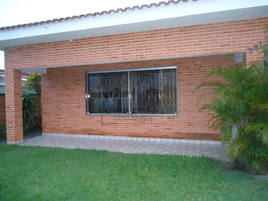 Casa à venda com 3 quartos, 364m² - Foto 2