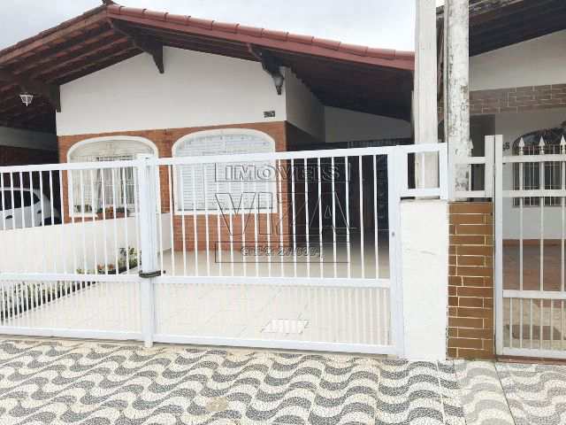 Casa à venda com 2 quartos, 150m² - Foto 1