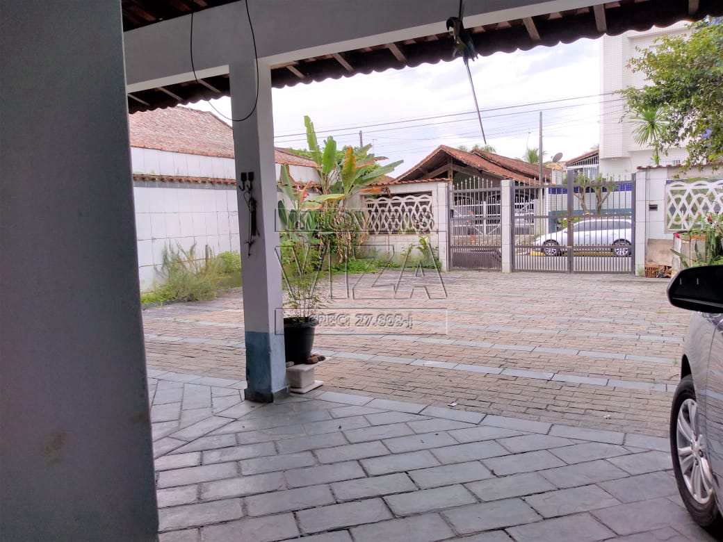 Casa à venda com 2 quartos, 500m² - Foto 3