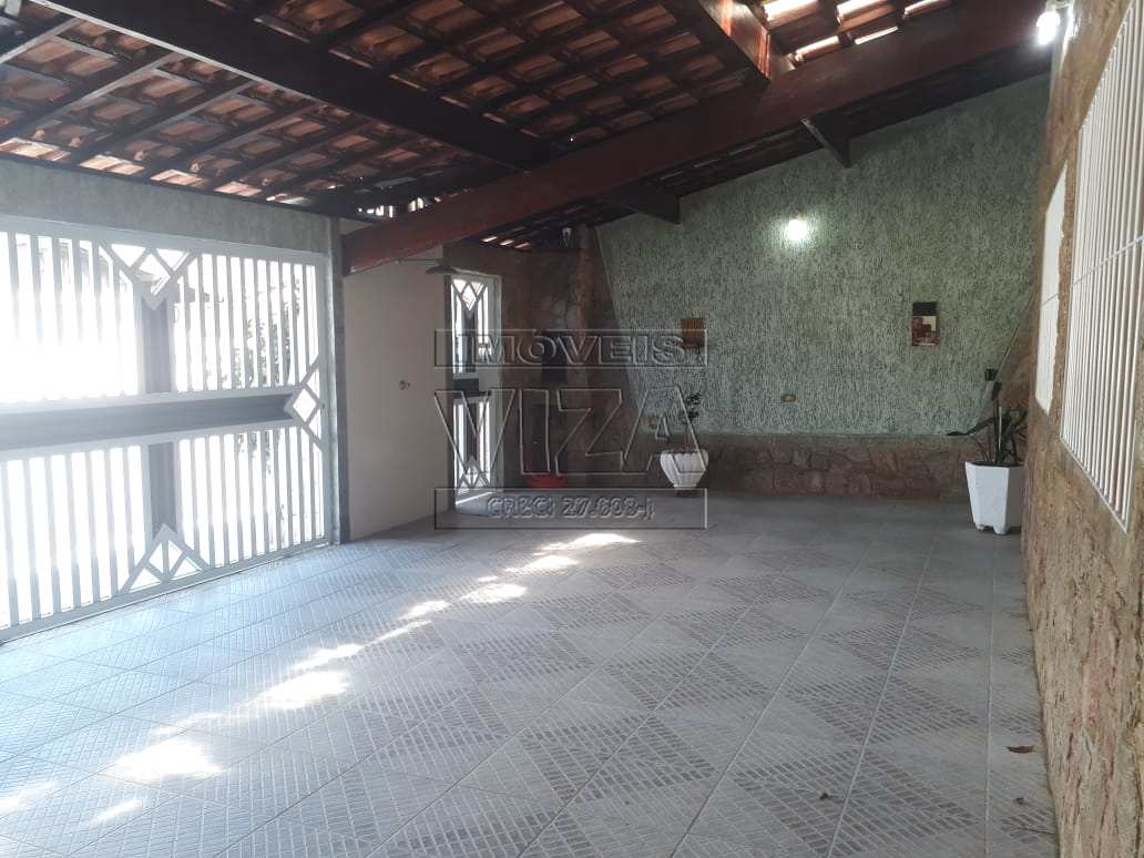 Casa à venda com 3 quartos, 300m² - Foto 1