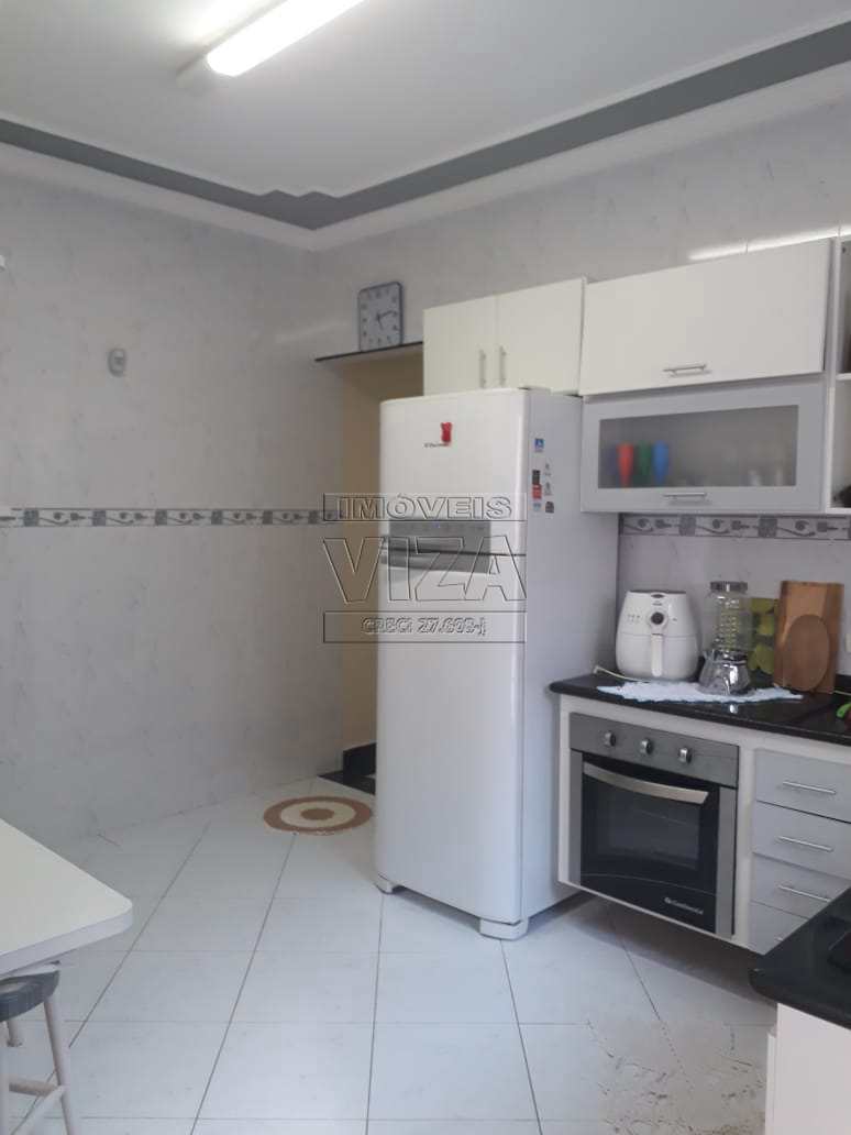 Casa à venda com 3 quartos, 300m² - Foto 24