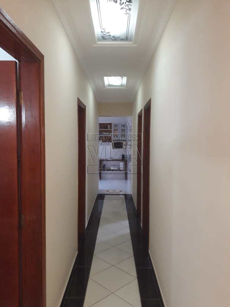 Casa à venda com 3 quartos, 300m² - Foto 16