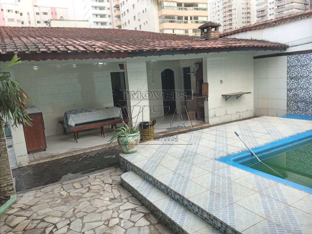 Casa à venda com 4 quartos, 300m² - Foto 15