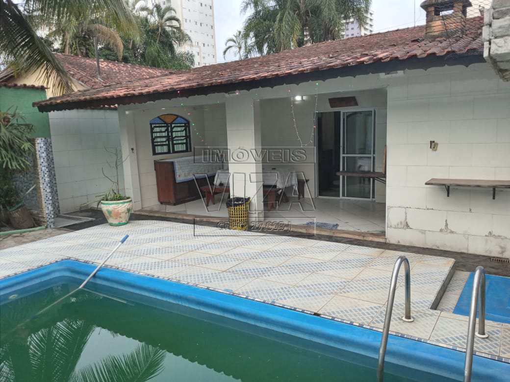 Casa à venda com 4 quartos, 300m² - Foto 16