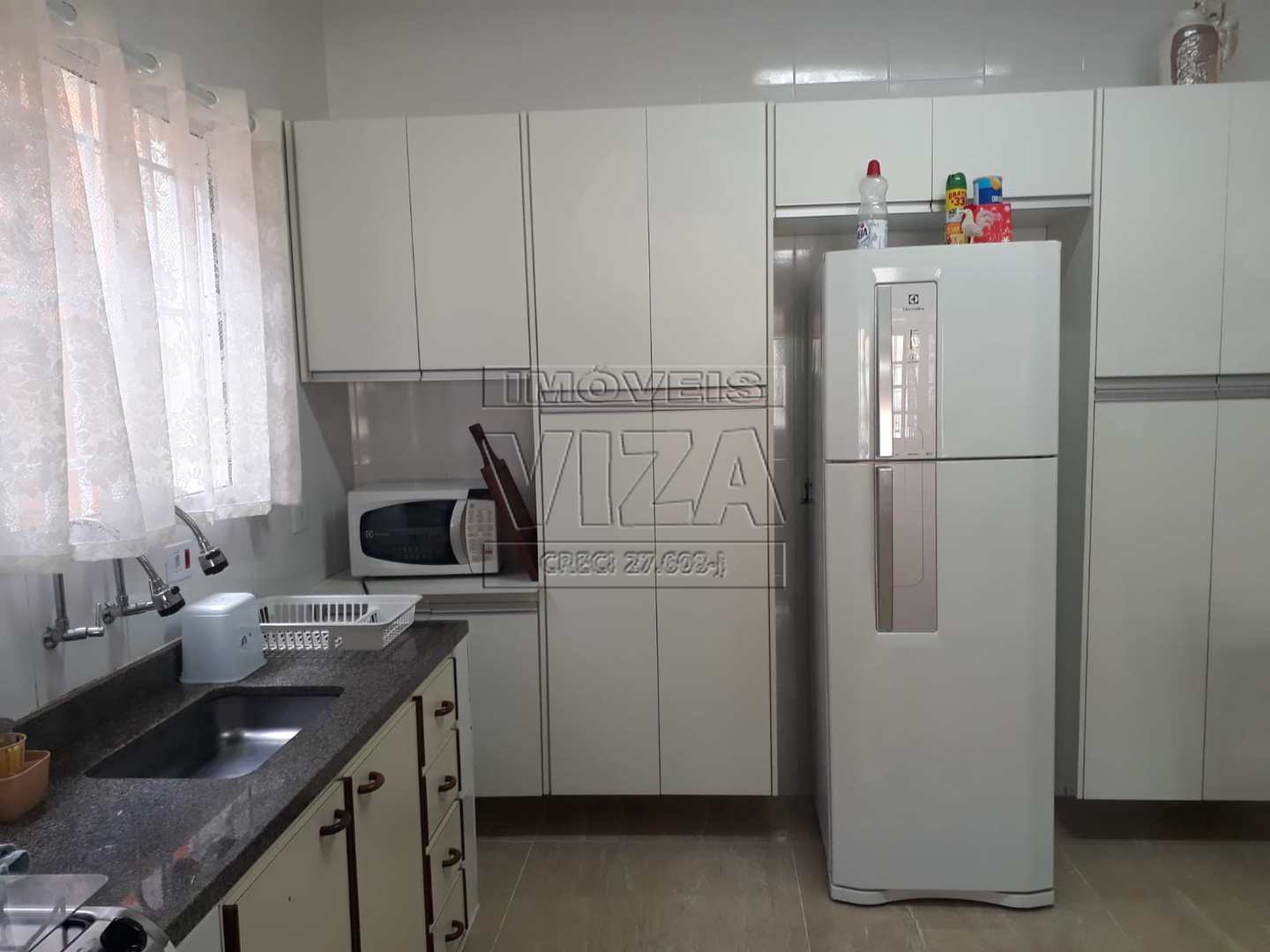 Casa à venda com 2 quartos, 174m² - Foto 12