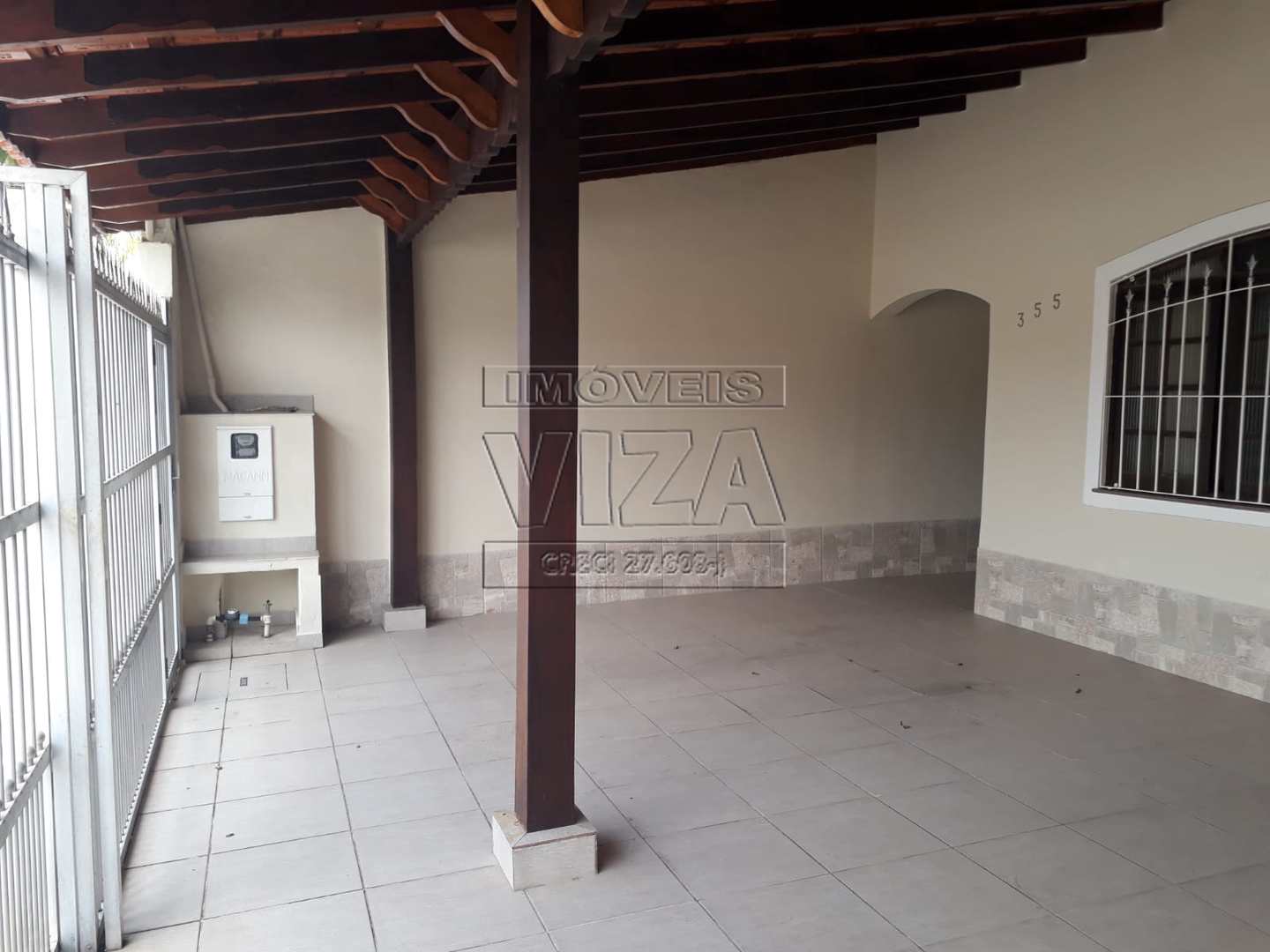 Casa à venda com 2 quartos, 174m² - Foto 2