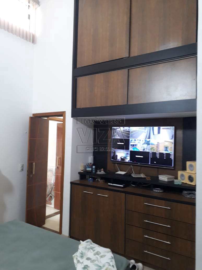 Sobrado à venda com 4 quartos, 384m² - Foto 56