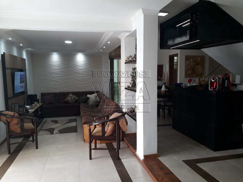 Sobrado à venda com 4 quartos, 384m² - Foto 32