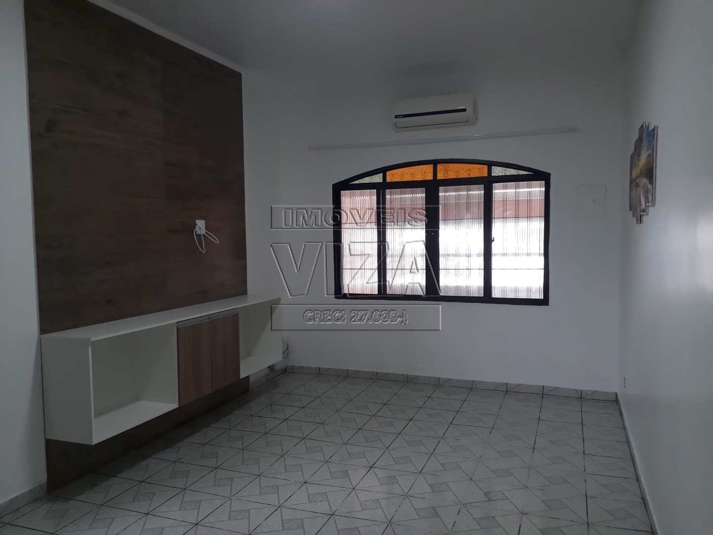 Casa à venda com 2 quartos, 168m² - Foto 4