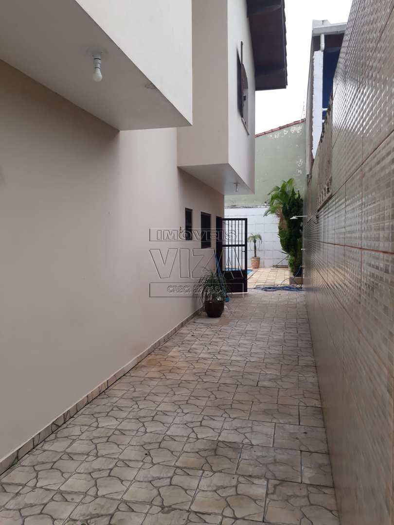 Sobrado à venda com 3 quartos, 250m² - Foto 48