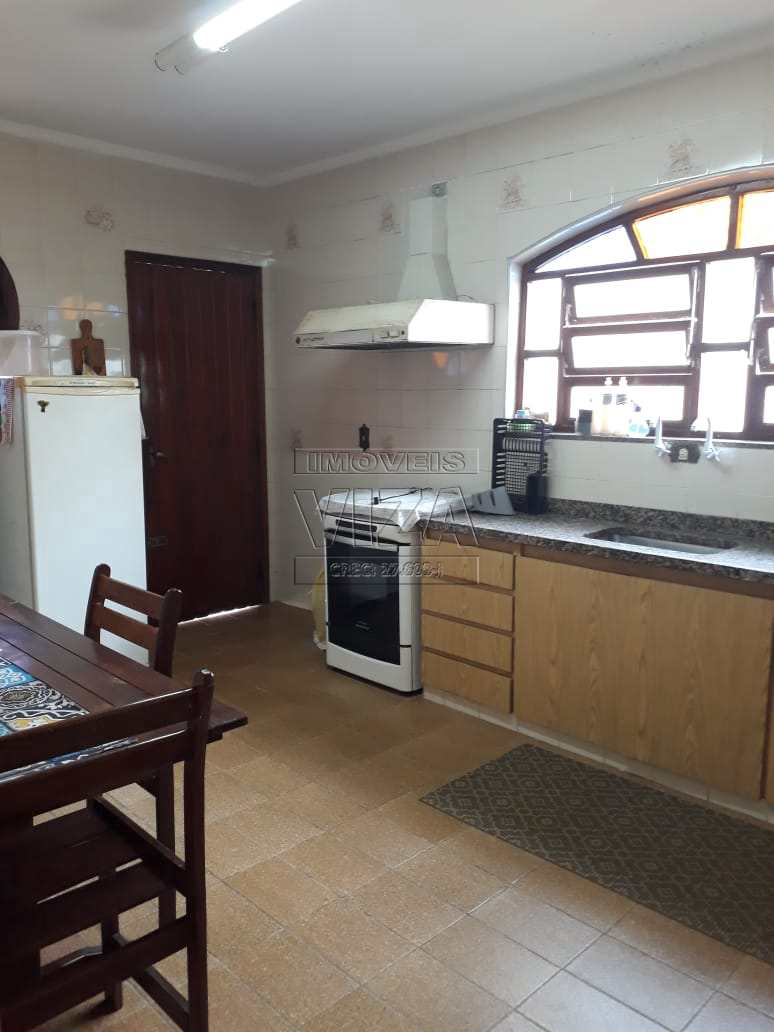 Casa à venda com 4 quartos, 360m² - Foto 19