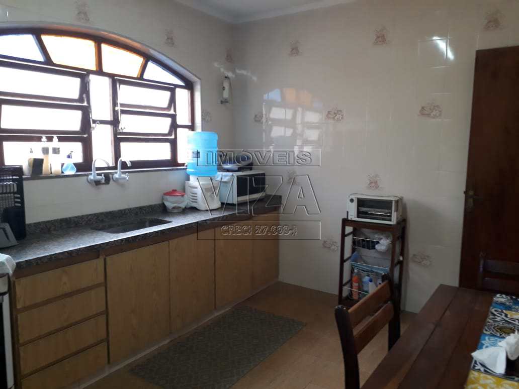 Casa à venda com 4 quartos, 360m² - Foto 20