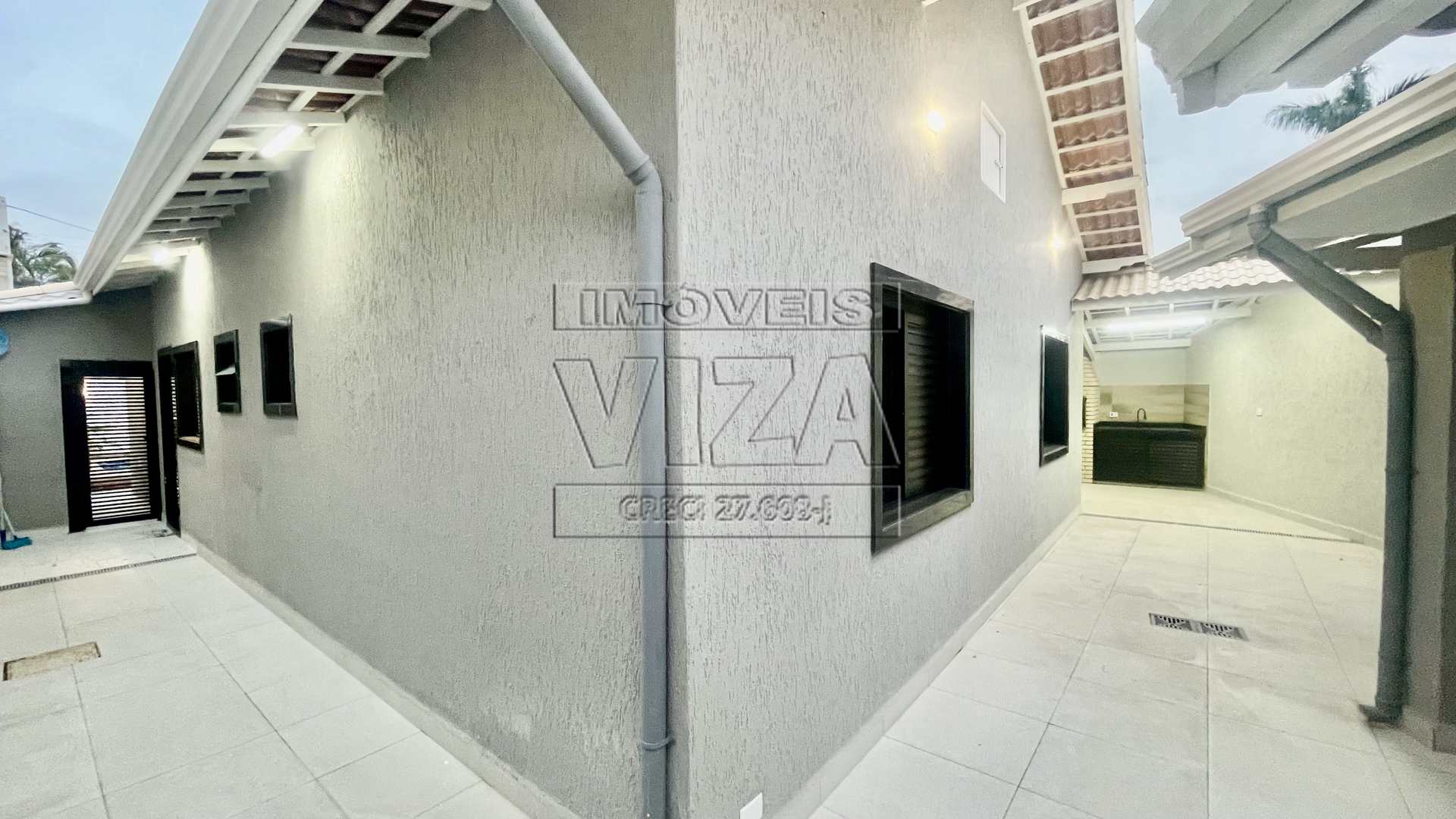 Casa à venda com 3 quartos, 346m² - Foto 27