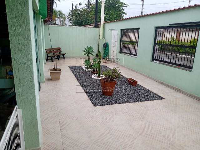 Casa à venda com 5 quartos - Foto 1