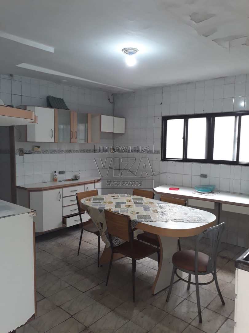 Sobrado à venda com 2 quartos, 230m² - Foto 11