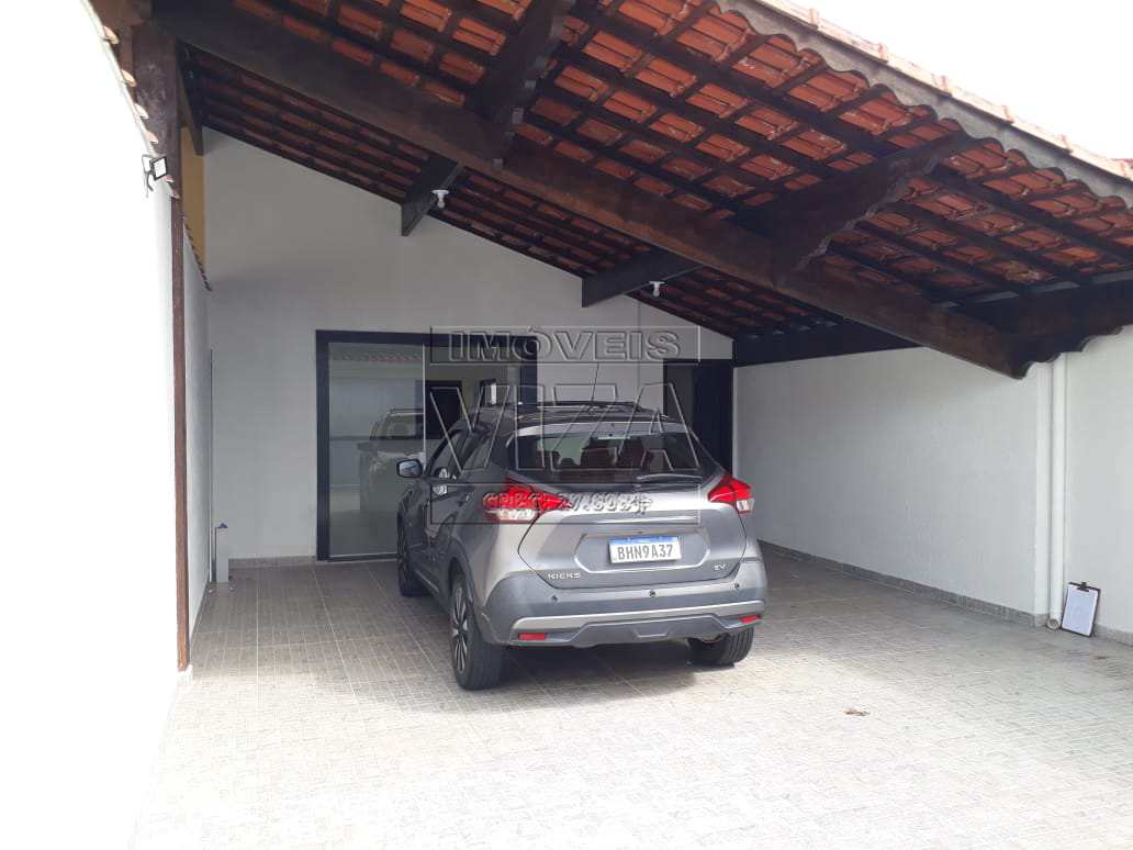 Casa à venda com 2 quartos, 228m² - Foto 3