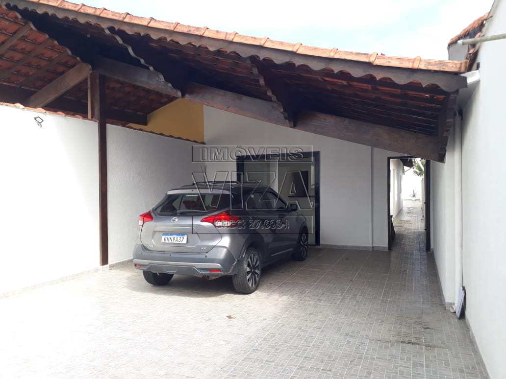 Casa à venda com 2 quartos, 228m² - Foto 2