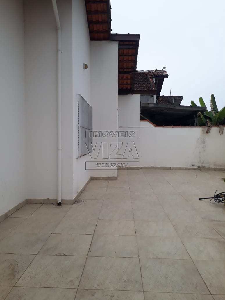 Casa à venda com 2 quartos, 125m² - Foto 2