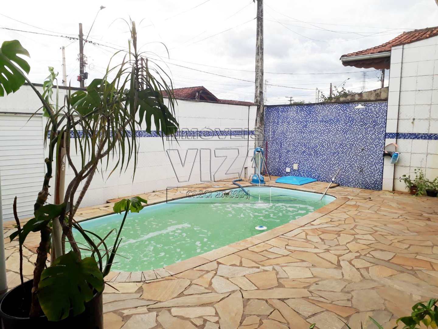 Casa à venda com 3 quartos, 370m² - Foto 8