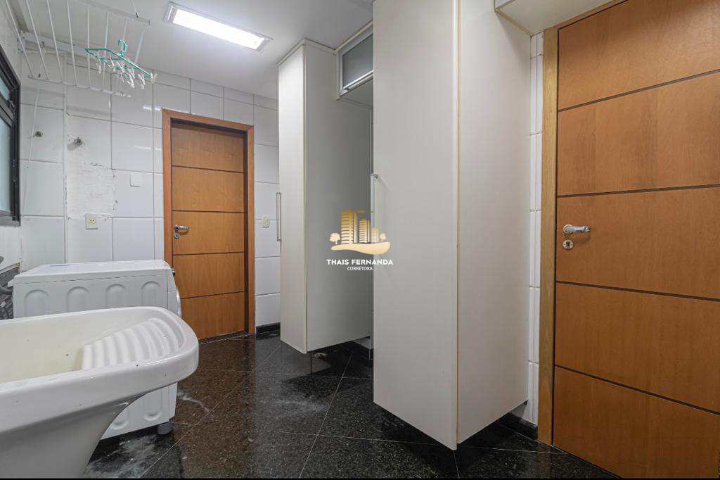 Apartamento à venda com 4 quartos, 250m² - Foto 24