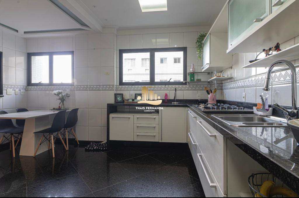 Apartamento à venda com 4 quartos, 250m² - Foto 12