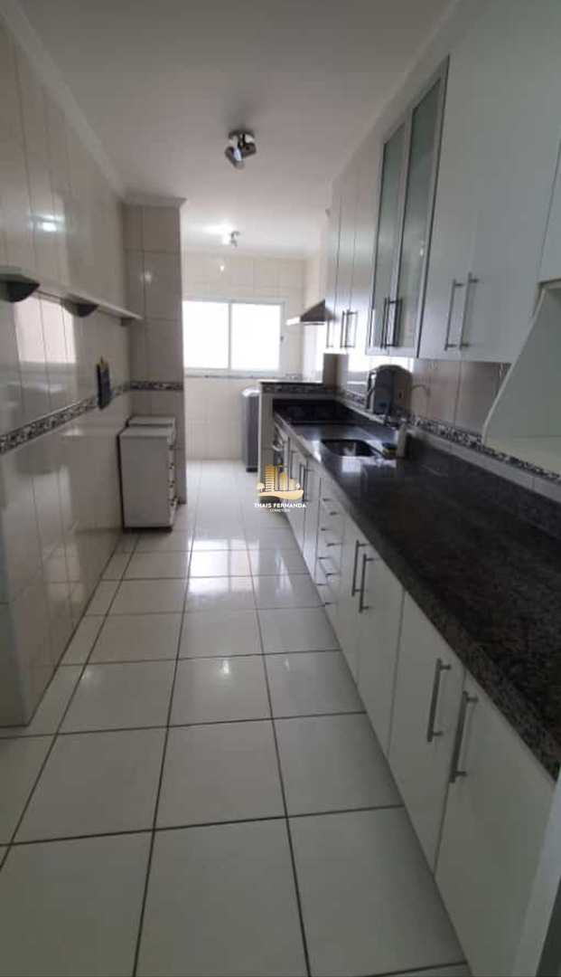 Apartamento à venda com 3 quartos, 130m² - Foto 15