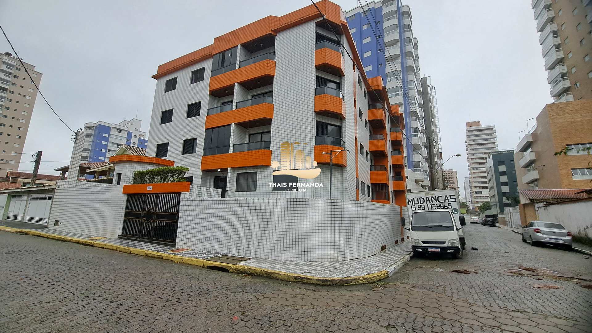 Apartamento Localizado no Bairro Aviação em Praia Grande