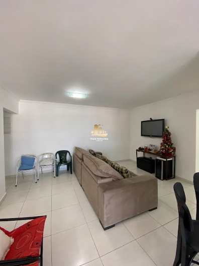 Apartamento à venda com 3 quartos, 152m² - Foto 9