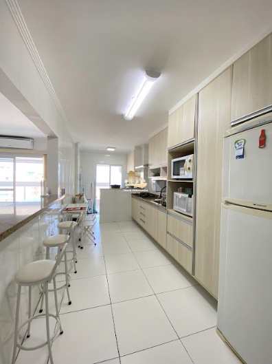 Apartamento à venda com 3 quartos, 152m² - Foto 11