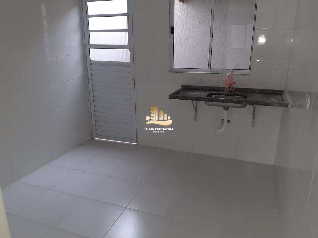 Sobrado à venda com 2 quartos, 47m² - Foto 4