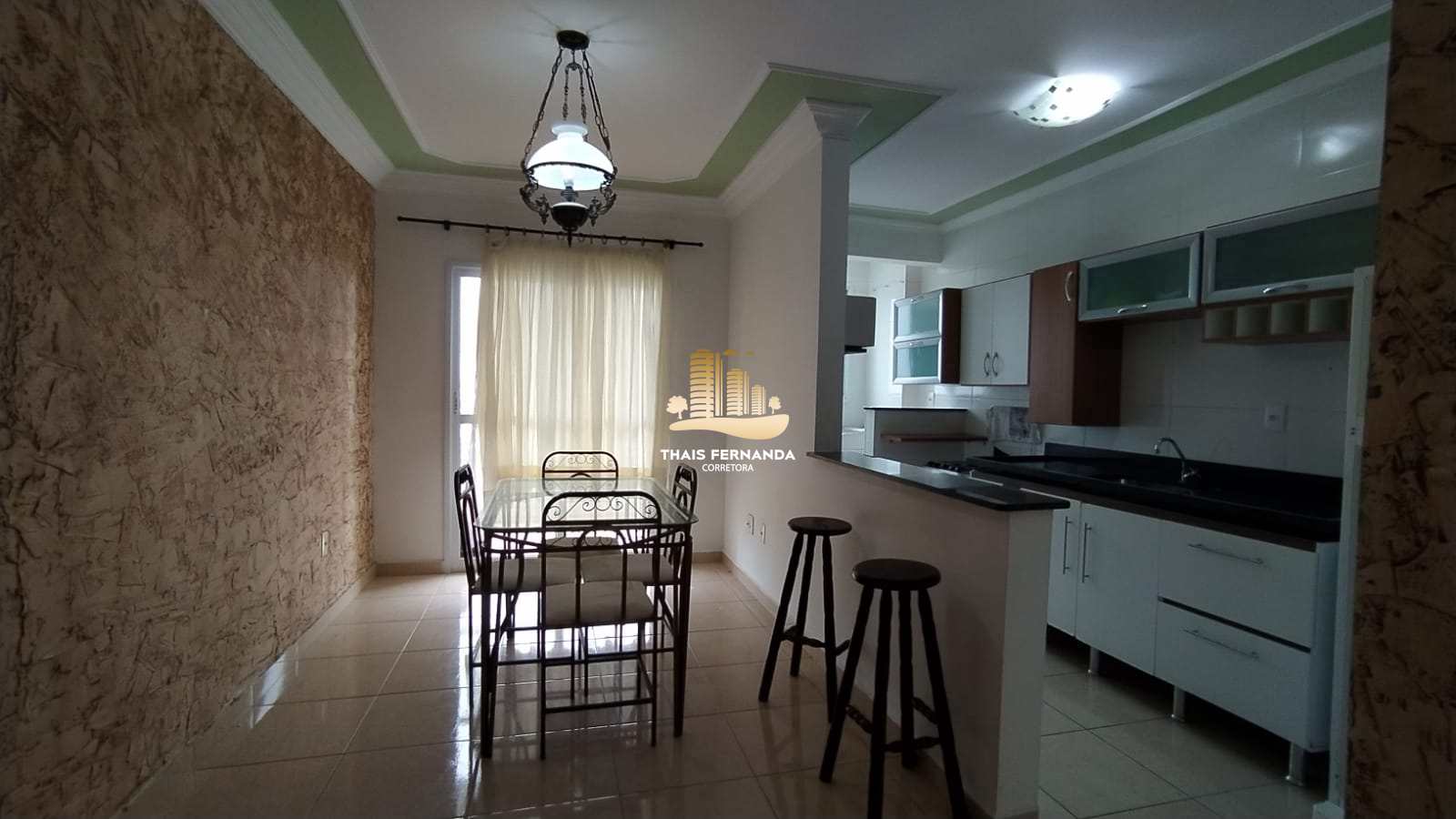 Apartamento à venda com 2 quartos, 69m² - Foto 1