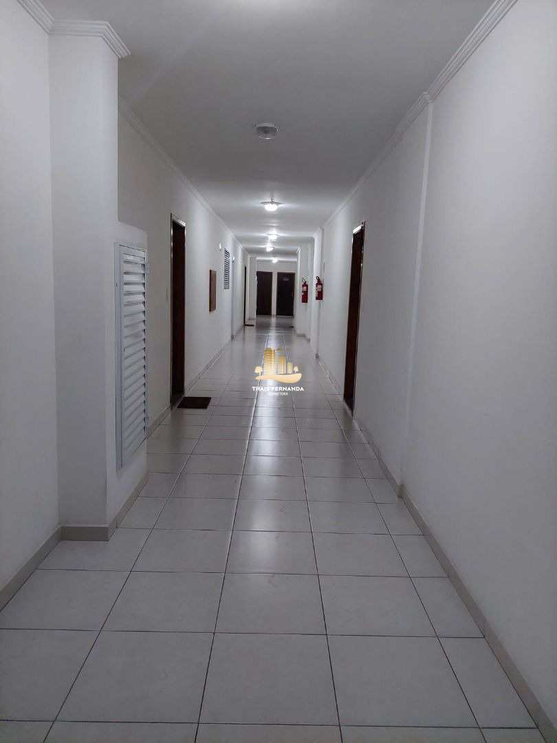 Apartamento à venda com 2 quartos, 80m² - Foto 32