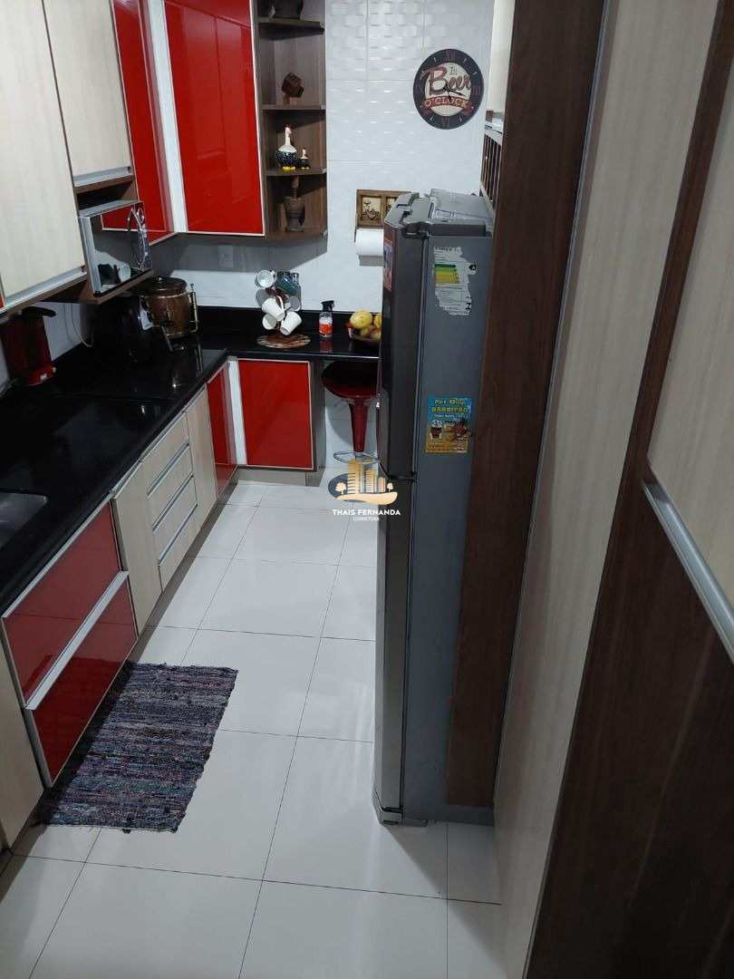 Apartamento à venda com 2 quartos, 80m² - Foto 4