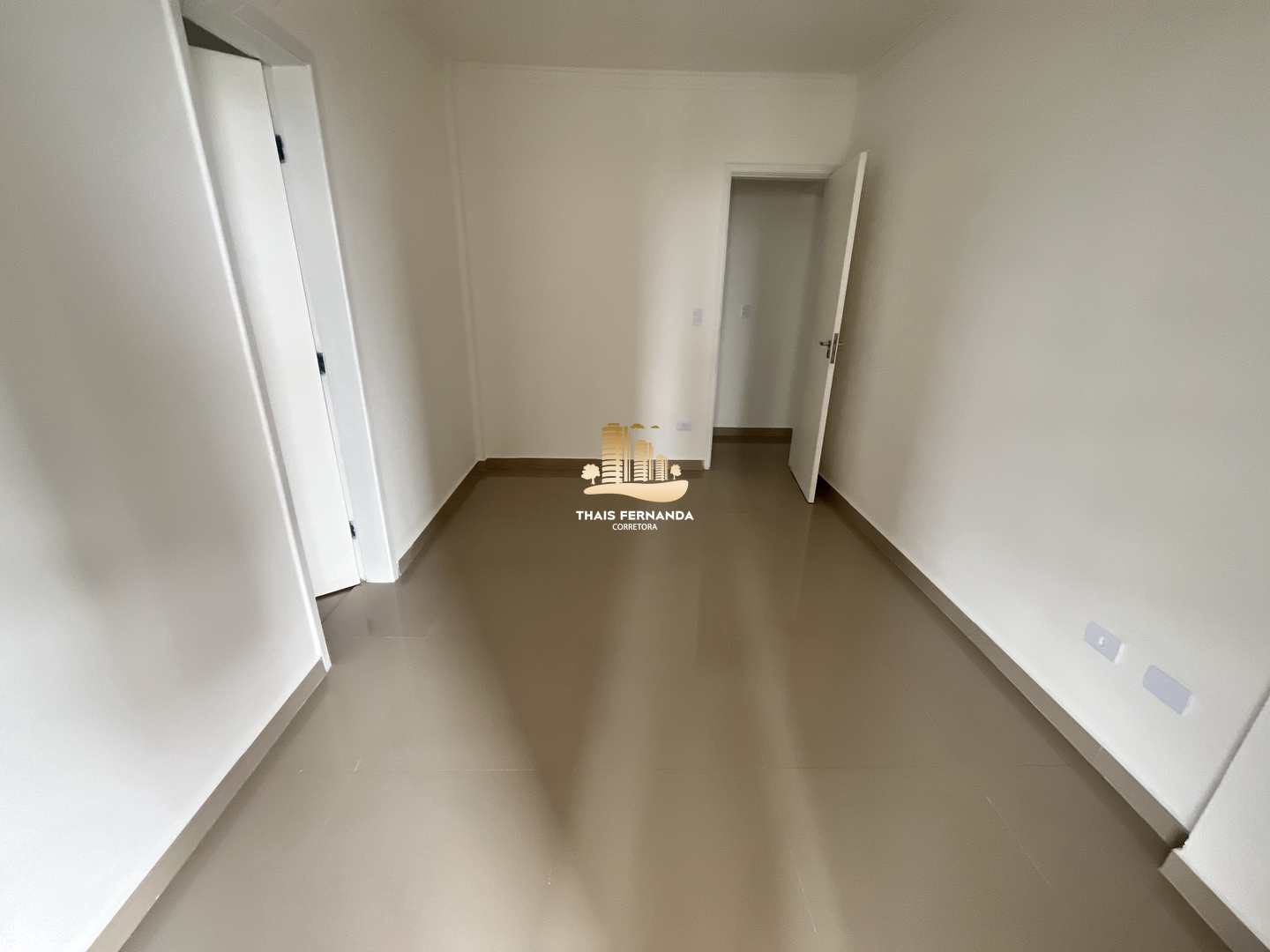 Apartamento à venda com 2 quartos, 78m² - Foto 7