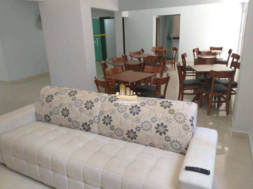 Apartamento à venda com 2 quartos, 80m² - Foto 21