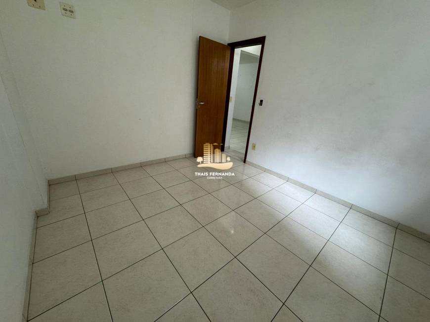 Apartamento à venda com 2 quartos, 80m² - Foto 20