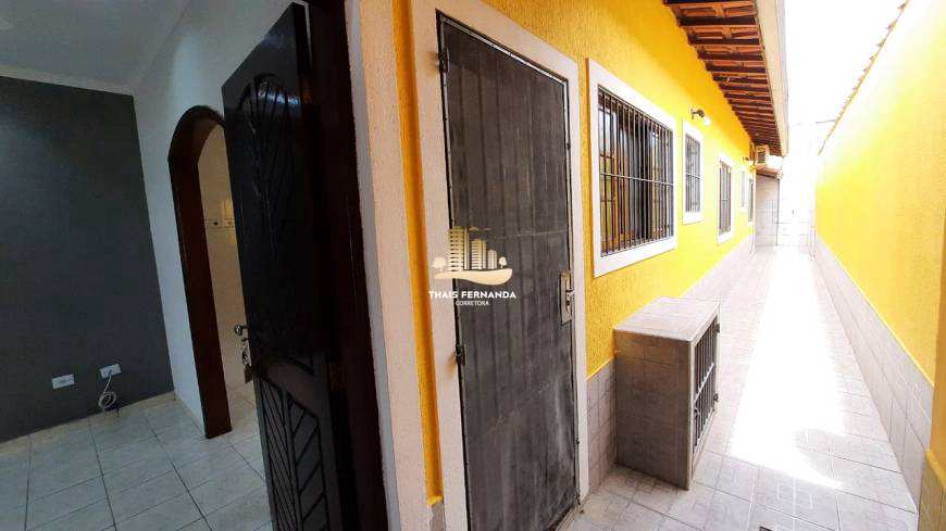 Casa à venda com 2 quartos, 150m² - Foto 4