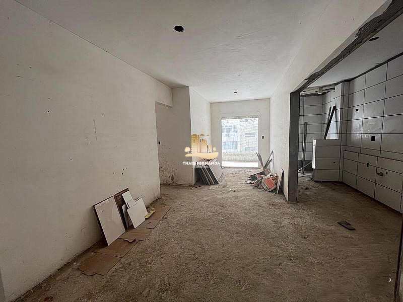 Apartamento à venda com 3 quartos, 126m² - Foto 2