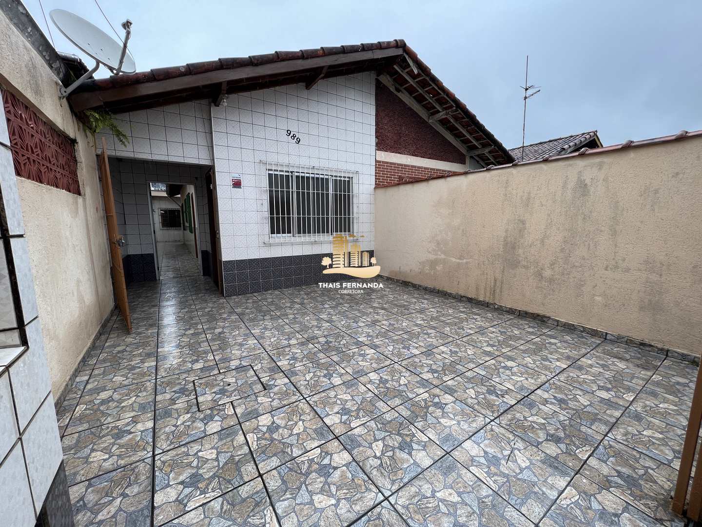 Casa à venda com 2 quartos, 70m² - Foto 3