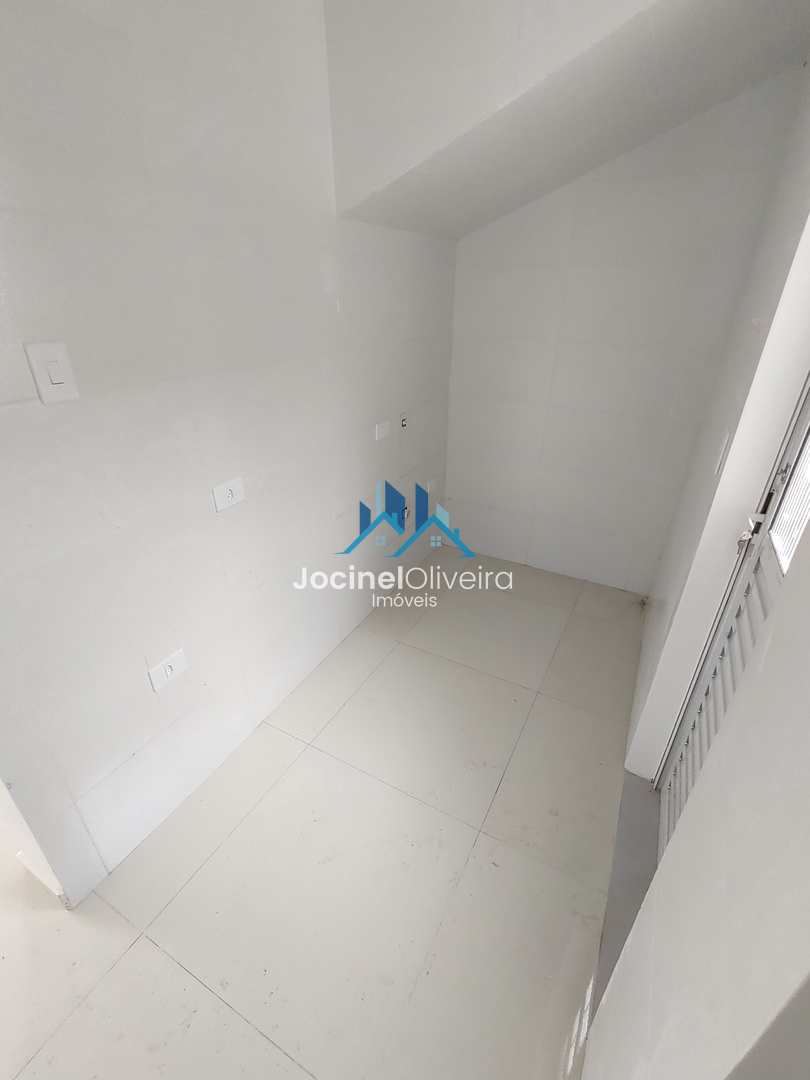 Sobrado à venda com 3 quartos, 70m² - Foto 17