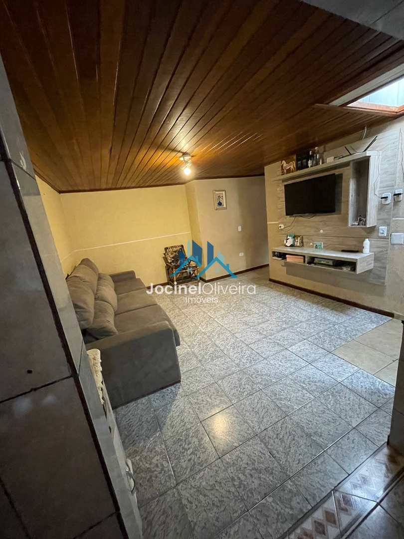 Casa à venda com 3 quartos, 180m² - Foto 8